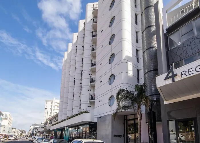 Petite Apart In Sea Point 107 Flamingo